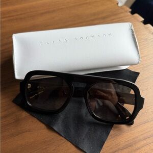 Elisa Johnson Jane sunglasses in gloss black